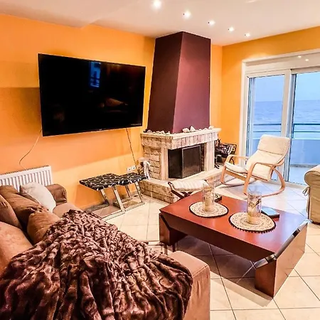 Blue Cave Luxury Maisonette View To The Corinthian Sea Xylokastro Esterno foto