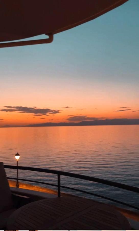 Blue Cave Luxury Maisonette View To The Corinthian Sea